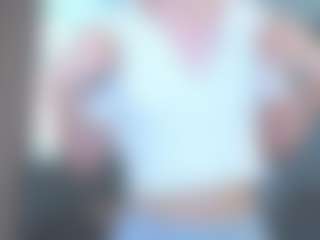 Live cam show with LuiseBoclair - New Petite on Camsoda