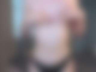 LuiseBoclair's Live Sex Cam Show