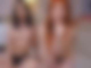 Live cam show with LuiseBoclair - Fingering on Camming Site