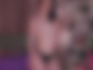LuiseBoclair's Live Sex Cam Show