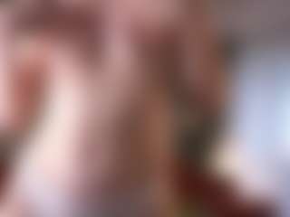 Live cam show with LuiseBoclair - Athletic Bedroom on anonymated.com