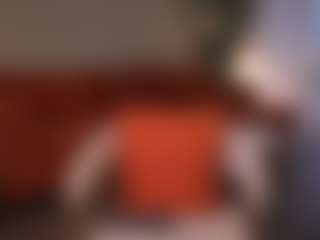 Live cam show with LuiseBoclair - Bedroom on dasdasdadada.com