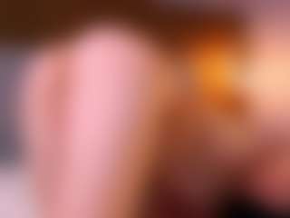 LuiseBoclair's Live Sex Cam Show