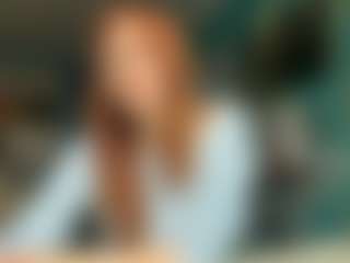 Live cam show with MildredLusk - Young Adult on AdultVida.com