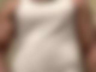 montevibez98's Live Sex Cam Show