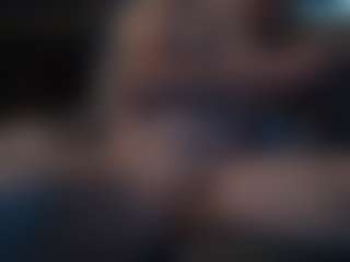Live cam show with EyeCandy6969 - Roleplay on AdultVida.com