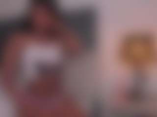 alanaromina's Live Sex Cam Show