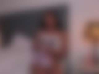 alanaromina's Live Sex Cam Show