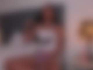 alanaromina's Live Sex Cam Show