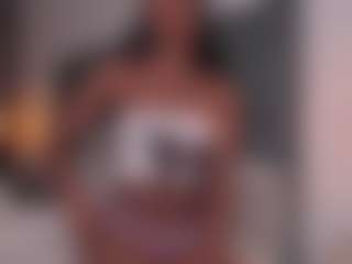 alanaromina's Live Sex Cam Show