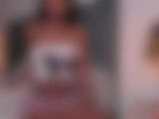 alanaromina's Live Sex Cam Show
