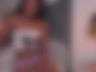 alanaromina's Live Sex Cam Show