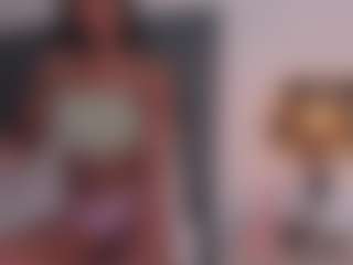 alanaromina's Live Sex Cam Show