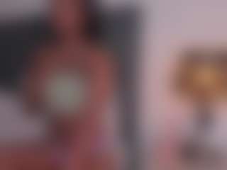 alanaromina's Live Sex Cam Show