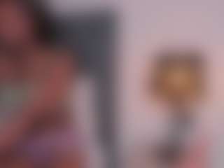 alanaromina's Live Sex Cam Show