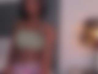 alanaromina's Live Sex Cam Show