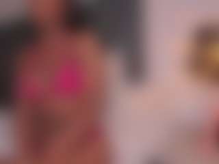 alanaromina's Live Sex Cam Show