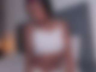 alanaromina's Live Sex Cam Show