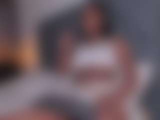 alanaromina's Live Sex Cam Show