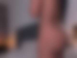 alanaromina's Live Sex Cam Show