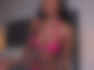 alanaromina's Live Sex Cam Show