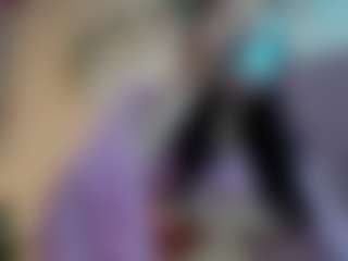 amelia-13's Live Sex Cam Show