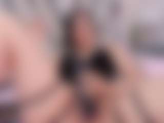 amelia-13's Live Sex Cam Show