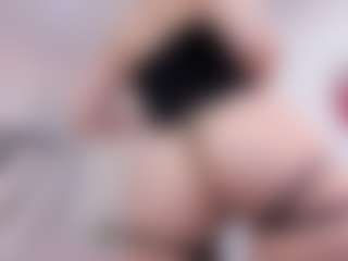 amelia-13's Live Sex Cam Show