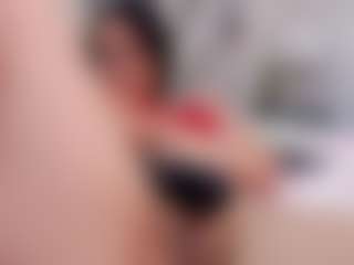 amelia-13's Live Sex Cam Show