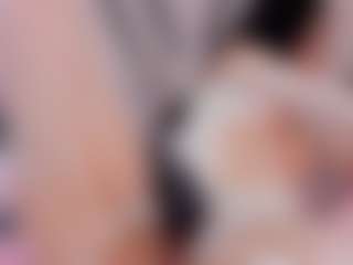 amelia-13's Live Sex Cam Show