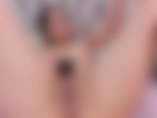 amelia-13's Live Sex Cam Show