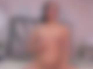 amelia-13's Live Sex Cam Show