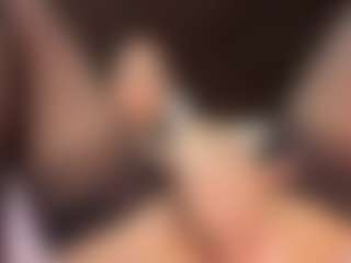 amelia-13's Live Sex Cam Show