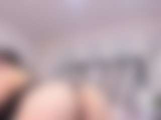 amelia-13's Live Sex Cam Show