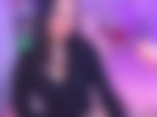Live cam show with Angel-gates - Petite on TeamSkeetLive