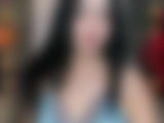 Live cam show with Carolyn-collins - New Teen (18+) on Camsoda