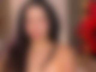 Live cam show with Carolyn-collins - Petite Teen (18+) on Camsoda