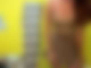 Live cam show with DanielaBaibak - Latina Teen (18+) on alttransgirls