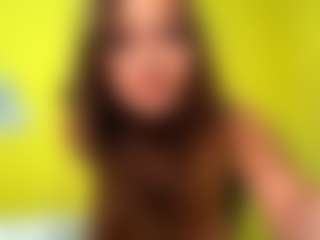 Live cam show with DanielaBaibak - Brown Hair on AdultVida.com