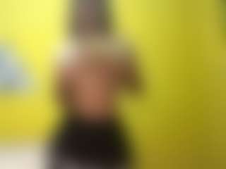 Live cam show with DanielaBaibak - Doggy on livesuperchat.net