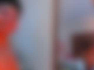 Live cam show with kamiiarias - Strip on AdultVida.com