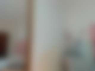 Live cam show with kamiiarias - Ride Torso on Camming Site