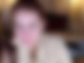 Live cam show with kathekitten - Striptease MILF on CamSodaAdn