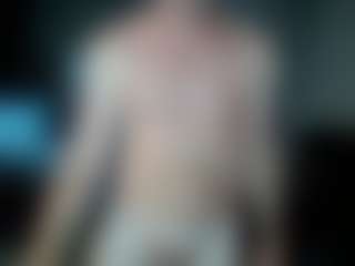 Kushbombz's Live Sex Cam Show