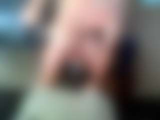 Kushbombz's Live Sex Cam Show
