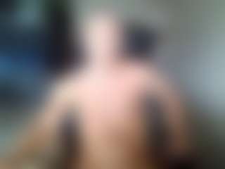 Kushbombz's Live Sex Cam Show