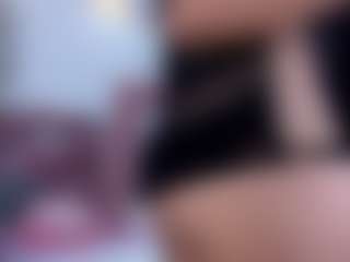 mahyolen's Live Sex Cam Show