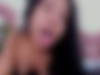 Live cam show with mahyolen - Public on Uber Horny