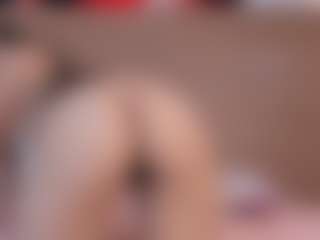 Live cam show with mahyolen - Ride Torso on Mixed Magazine Live