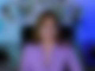 Live cam show with olivia-kit - Middle Aged on chickslive.net